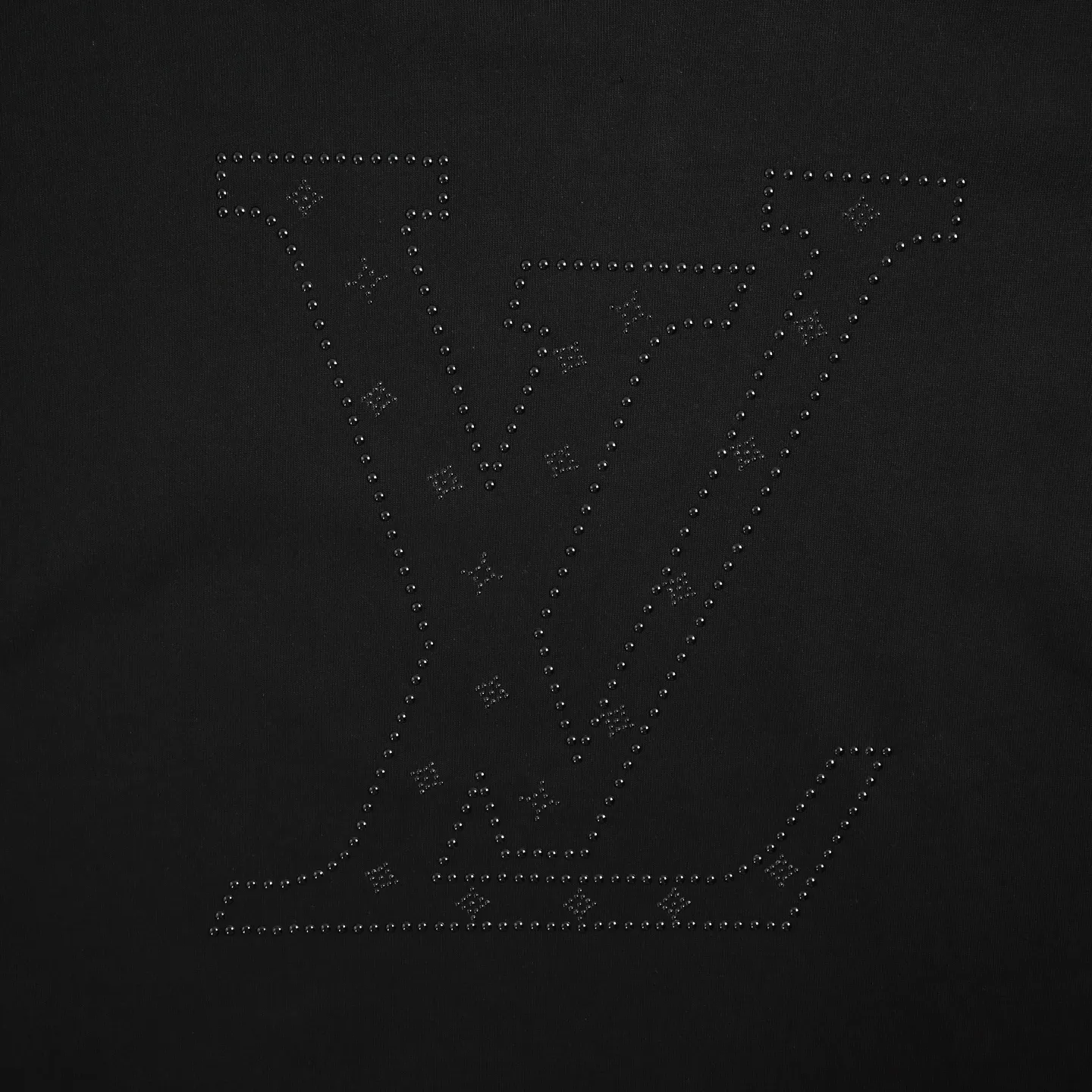 Louis Vuitton/ logo